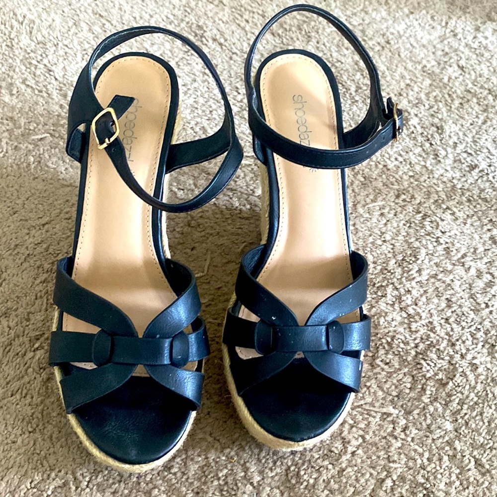 Women’s black espadrilles